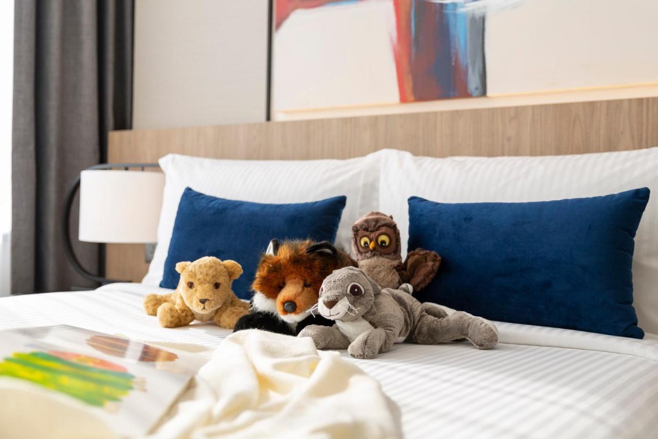 Hotel Ascott Embassy Sathorn Bangkok Exteriér fotografie The Wild Animal Sanctuary's plush toys