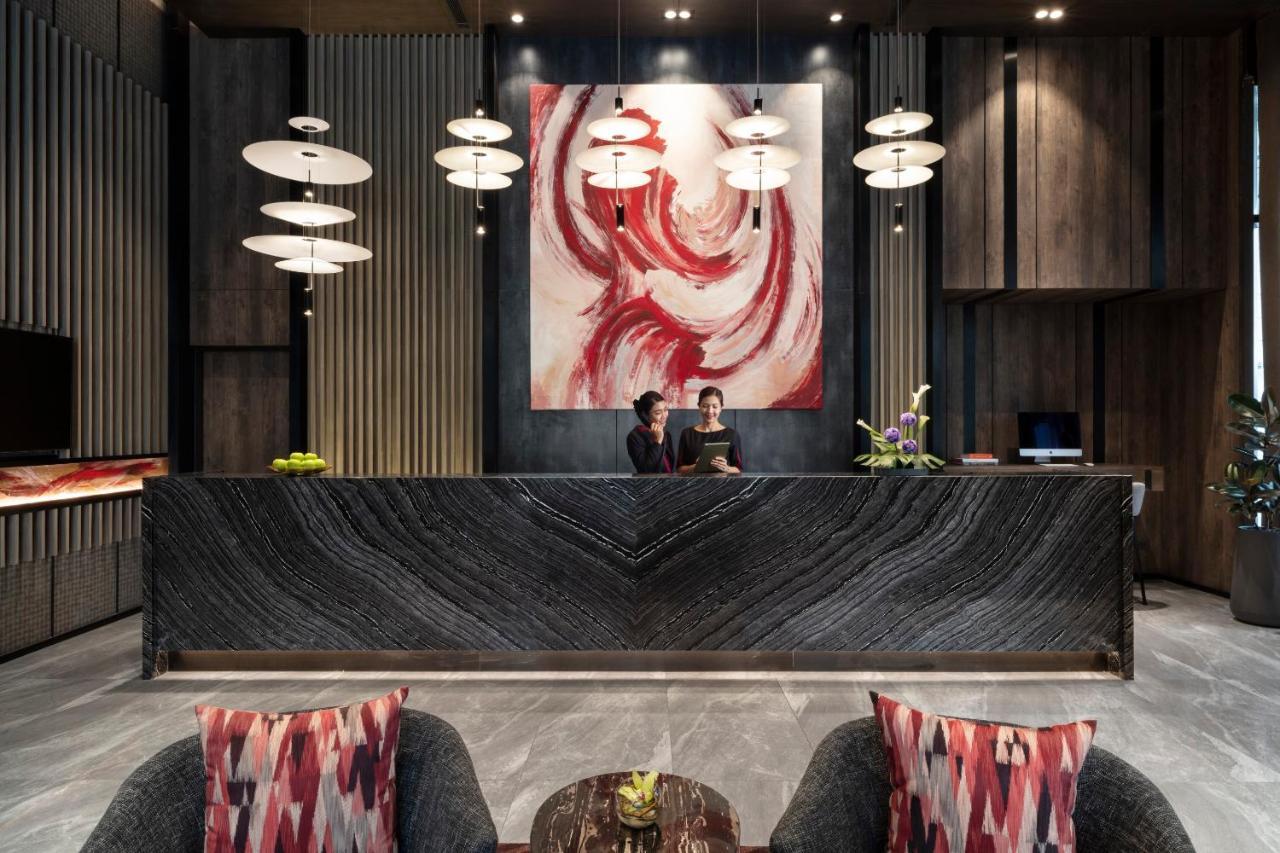 Hotel Ascott Embassy Sathorn Bangkok Exteriér fotografie The lobby of the hotel