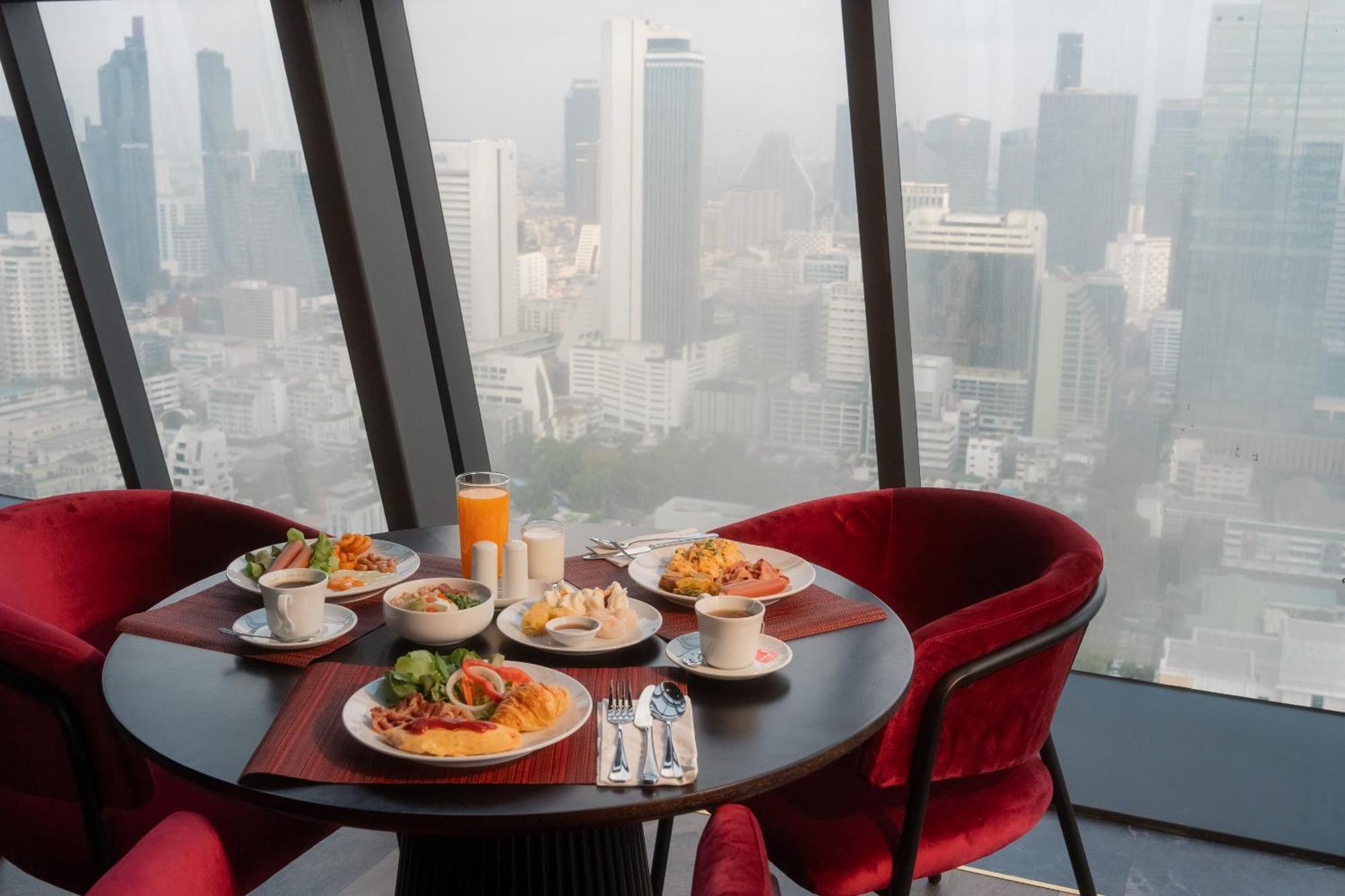 Hotel Ascott Embassy Sathorn Bangkok Exteriér fotografie The 87th floor restaurant